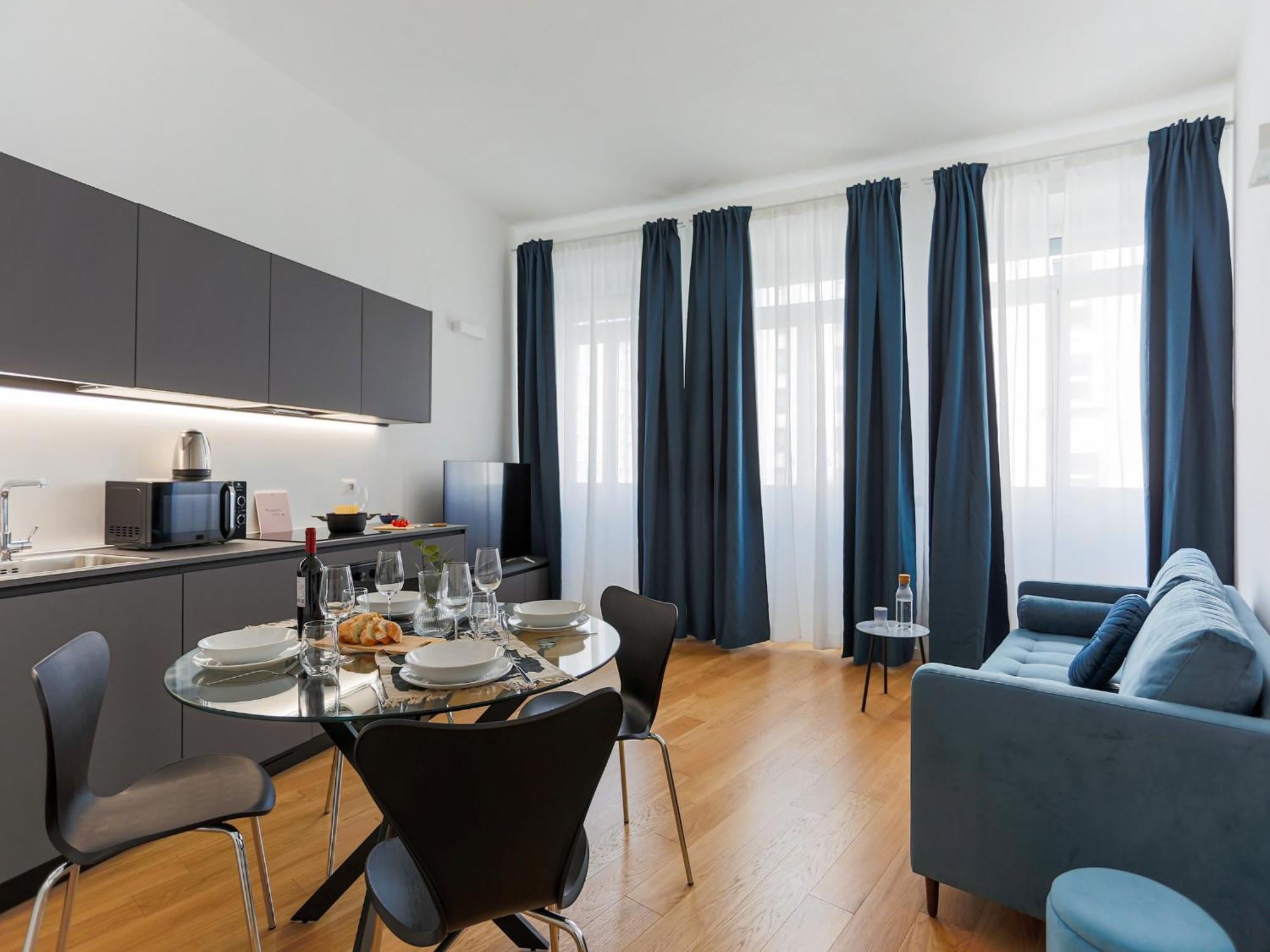 The Best Rent - Modern One Bedroom Apartment In San Babila Milano Eksteriør billede